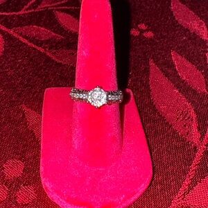 BEAUTIFUL White Gold Filled CZ Ring